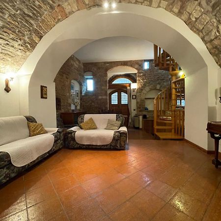 Apartament Happy House - Porta San Giacomo Asyż Zewnętrze zdjęcie